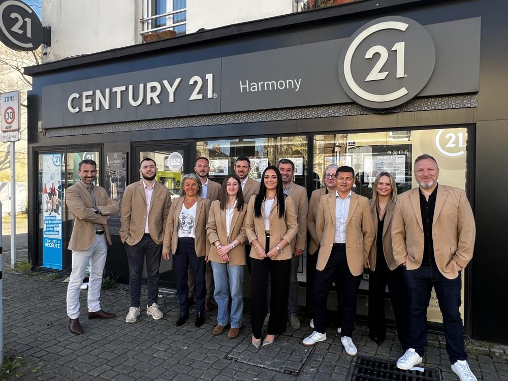 l'équipe de l'agence Harmony
