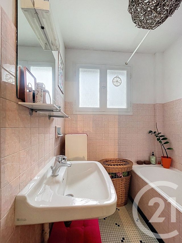 Appartement T2 à vendre - 2 pièces - 53.04 m2 - REZE - 44 - PAYS-DE-LOIRE - Century 21 Harmony