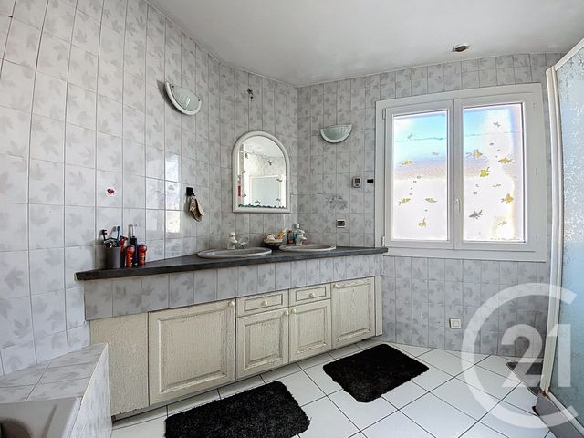 maison à vendre - 6 pièces - 130.0 m2 - REZE - 44 - PAYS-DE-LOIRE - Century 21 Harmony