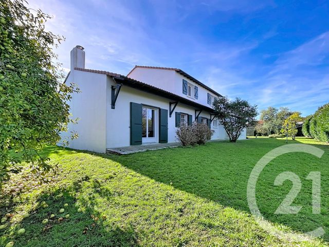 maison à vendre - 8 pièces - 210.0 m2 - REZE - 44 - PAYS-DE-LOIRE - Century 21 Harmony