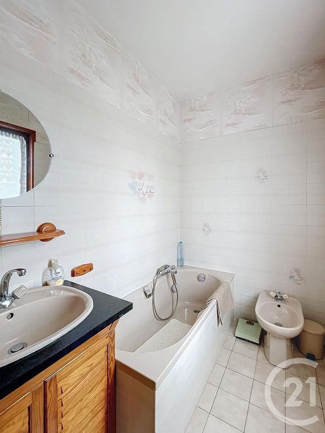 maison à vendre - 6 pièces - 121.0 m2 - REZE - 44 - PAYS-DE-LOIRE - Century 21 Harmony