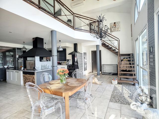 maison à vendre - 6 pièces - 263.0 m2 - REZE - 44 - PAYS-DE-LOIRE - Century 21 Harmony