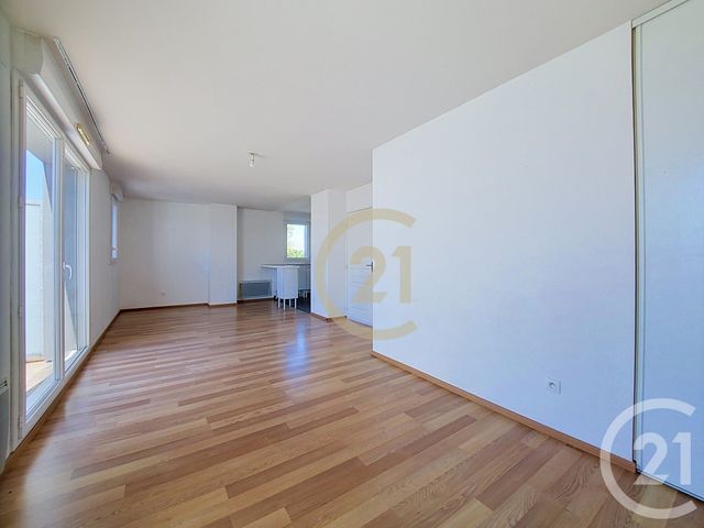 Appartement F3 à vendre - 3 pièces - 71.4 m2 - NANTES - 44 - PAYS-DE-LOIRE - Century 21 Harmony