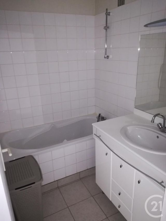 Appartement F3 à louer - 3 pièces - 57.52 m2 - NANTES - 44 - PAYS-DE-LOIRE - Century 21 Harmony