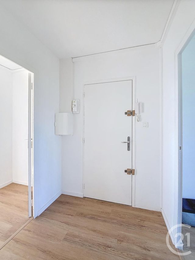 Appartement F3 à louer - 3 pièces - 63.1 m2 - REZE - 44 - PAYS-DE-LOIRE - Century 21 Harmony