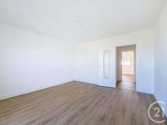 Appartement F3 à louer - 3 pièces - 63.1 m2 - REZE - 44 - PAYS-DE-LOIRE - Century 21 Harmony