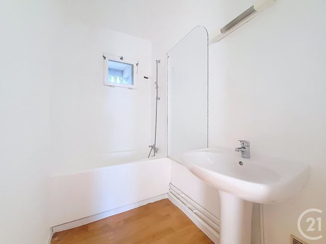 Appartement F3 à vendre - 3 pièces - 62.25 m2 - REZE - 44 - PAYS-DE-LOIRE - Century 21 Harmony