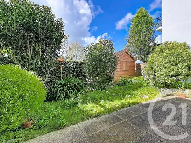 Appartement F5 à vendre - 5 pièces - 102.0 m2 - REZE - 44 - PAYS-DE-LOIRE - Century 21 Harmony