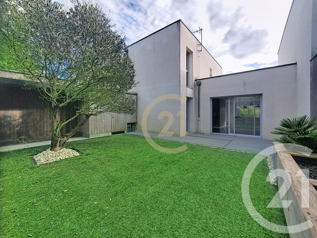 maison à louer - 4 pièces - 93.3 m2 - ST HERBLAIN - 44 - PAYS-DE-LOIRE - Century 21 Harmony