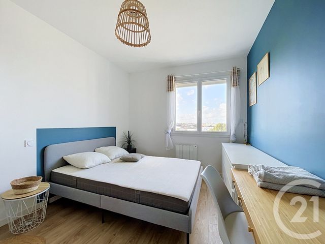 Appartement T5 à vendre - 5 pièces - 74.51 m2 - REZE - 44 - PAYS-DE-LOIRE - Century 21 Harmony