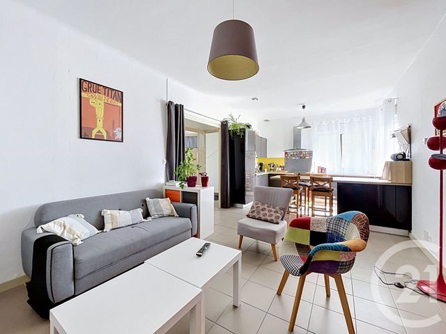 Appartement T4 à vendre - 4 pièces - 78.0 m2 - REZE - 44 - PAYS-DE-LOIRE - Century 21 Harmony