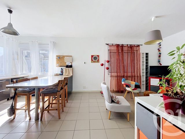 Appartement T4 à vendre - 4 pièces - 78.0 m2 - REZE - 44 - PAYS-DE-LOIRE - Century 21 Harmony