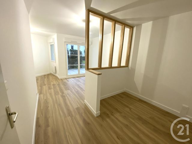 Appartement F1 à louer - 1 pièce - 26.38 m2 - ST SEBASTIEN SUR LOIRE - 44 - PAYS-DE-LOIRE - Century 21 Harmony