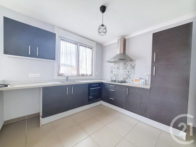 Appartement F5 à louer - 5 pièces - 136.5 m2 - REZE - 44 - PAYS-DE-LOIRE - Century 21 Harmony