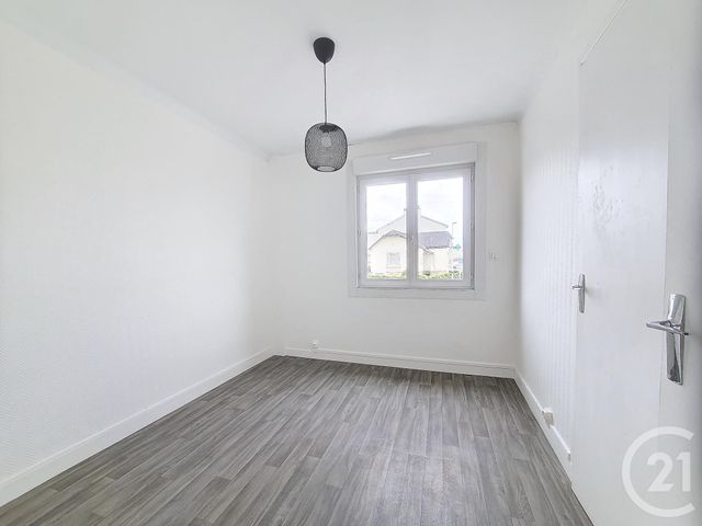 Appartement F5 à louer - 5 pièces - 136.5 m2 - REZE - 44 - PAYS-DE-LOIRE - Century 21 Harmony