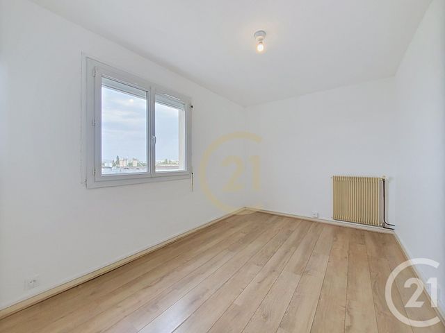 Appartement F3 à louer - 3 pièces - 62.23 m2 - REZE - 44 - PAYS-DE-LOIRE - Century 21 Harmony