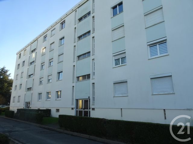 Appartement T5 à louer - 5 pièces - 90.48 m2 - REZE - 44 - PAYS-DE-LOIRE - Century 21 Harmony