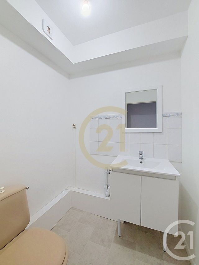 Appartement F4 à louer - 4 pièces - 88.12 m2 - ST SEBASTIEN SUR LOIRE - 44 - PAYS-DE-LOIRE - Century 21 Harmony