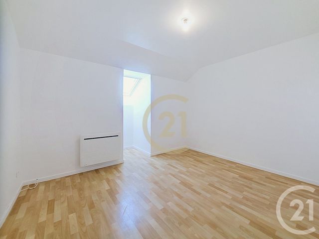Appartement F4 à louer - 4 pièces - 88.12 m2 - ST SEBASTIEN SUR LOIRE - 44 - PAYS-DE-LOIRE - Century 21 Harmony