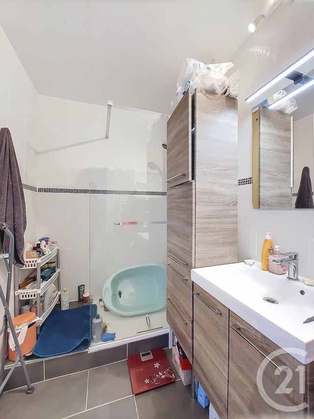 Appartement F2 à louer - 2 pièces - 51.43 m2 - REZE - 44 - PAYS-DE-LOIRE - Century 21 Harmony