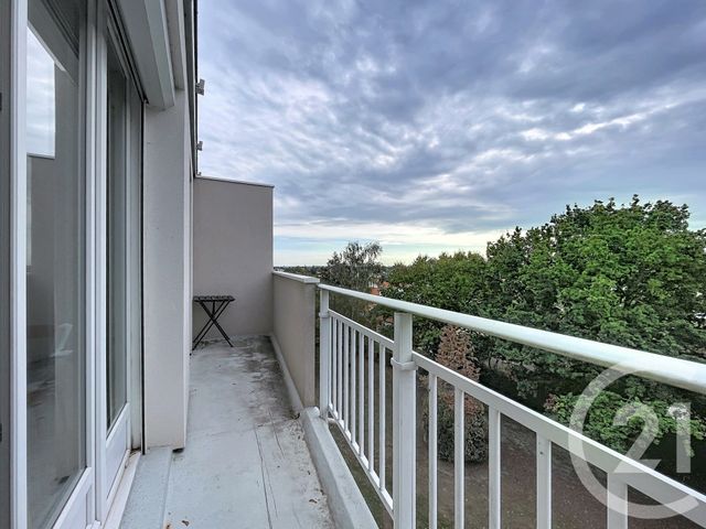 Appartement T4 à vendre - 4 pièces - 62.0 m2 - REZE - 44 - PAYS-DE-LOIRE - Century 21 Harmony