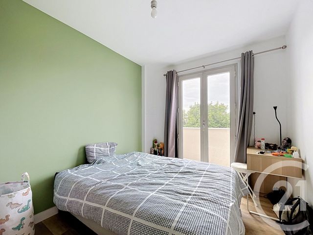 Appartement T4 à vendre - 4 pièces - 62.0 m2 - REZE - 44 - PAYS-DE-LOIRE - Century 21 Harmony