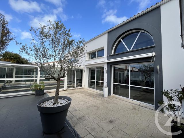 maison à vendre - 9 pièces - 263.0 m2 - REZE - 44 - PAYS-DE-LOIRE - Century 21 Harmony