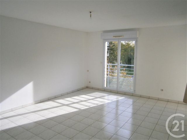 Appartement F3 à louer - 3 pièces - 66.53 m2 - REZE - 44 - PAYS-DE-LOIRE - Century 21 Harmony