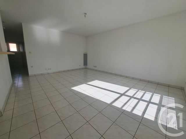 Appartement F3 à louer - 3 pièces - 66.53 m2 - REZE - 44 - PAYS-DE-LOIRE - Century 21 Harmony