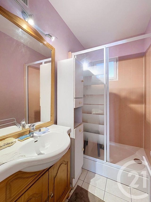 Appartement T3 à vendre - 4 pièces - 72.44 m2 - REZE - 44 - PAYS-DE-LOIRE - Century 21 Harmony
