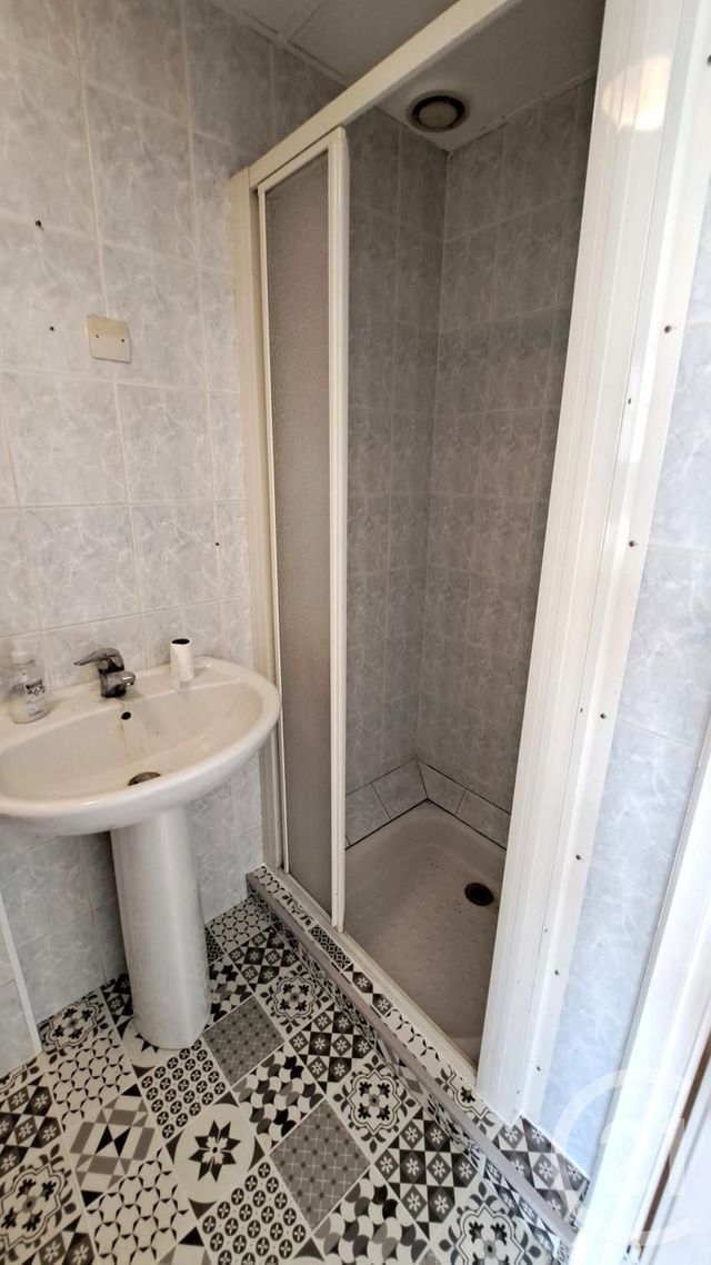 Appartement F1 à louer - 1 pièce - 20.7 m2 - ST SEBASTIEN SUR LOIRE - 44 - PAYS-DE-LOIRE - Century 21 Harmony
