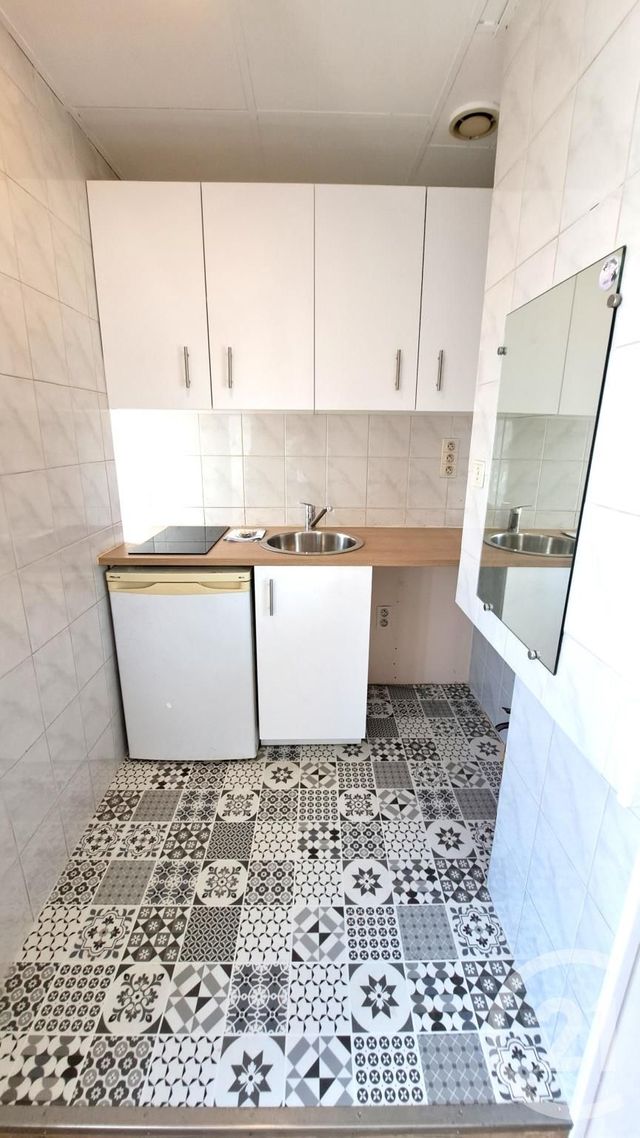 Appartement F1 à louer - 1 pièce - 20.7 m2 - ST SEBASTIEN SUR LOIRE - 44 - PAYS-DE-LOIRE - Century 21 Harmony