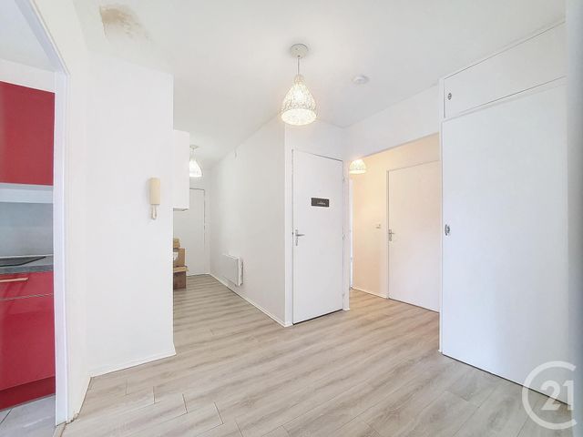 Appartement T4 à vendre - 4 pièces - 78.85 m2 - REZE - 44 - PAYS-DE-LOIRE - Century 21 Harmony