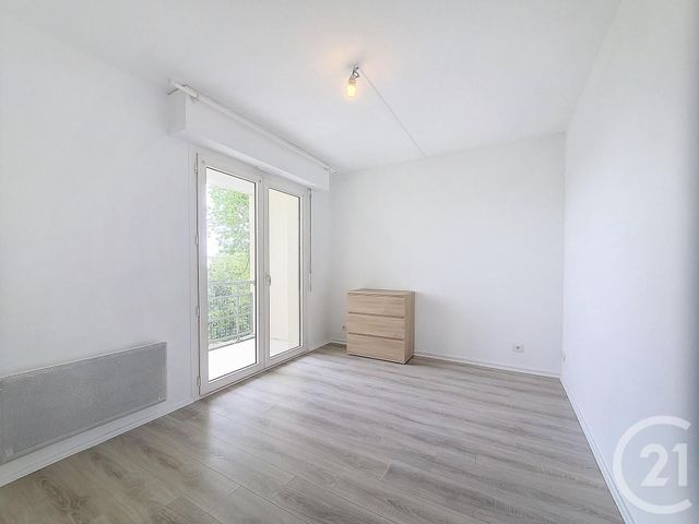 Appartement T4 à vendre - 4 pièces - 78.85 m2 - REZE - 44 - PAYS-DE-LOIRE - Century 21 Harmony